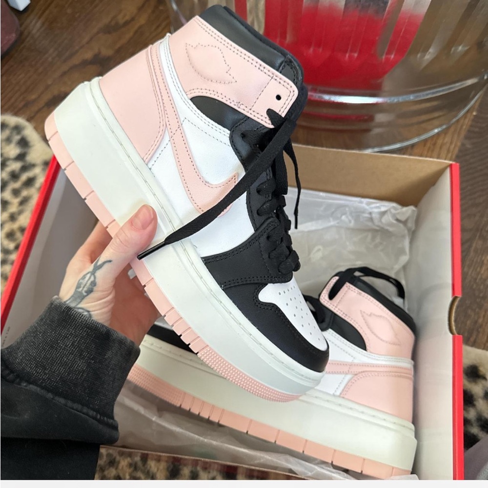 Jordan platform high tops NIKE
